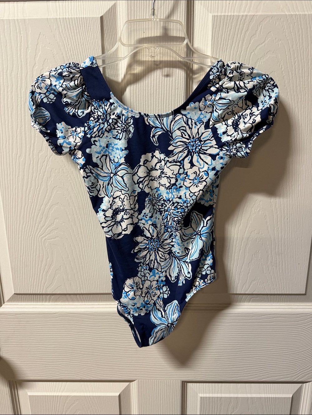 Lilly Pulitzer Navy and Light Blue Floral Scoop Neck Top